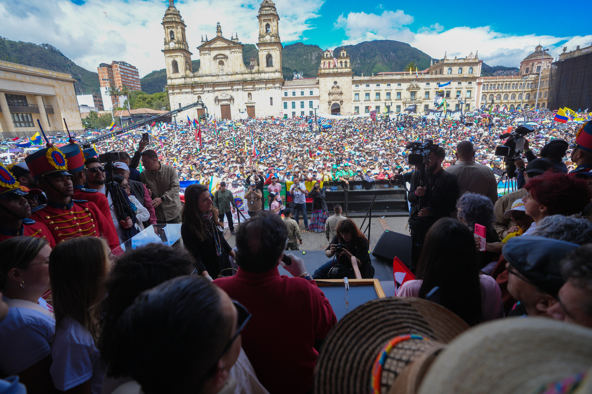 Plaza de Bolívar en manifestación