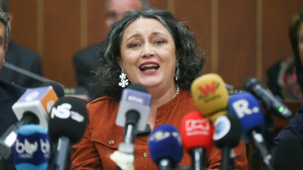 Angélica Lozano