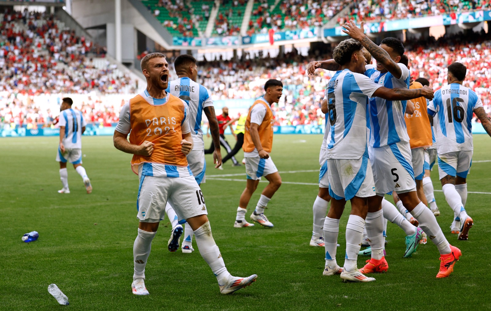 Argentina celebra el empate