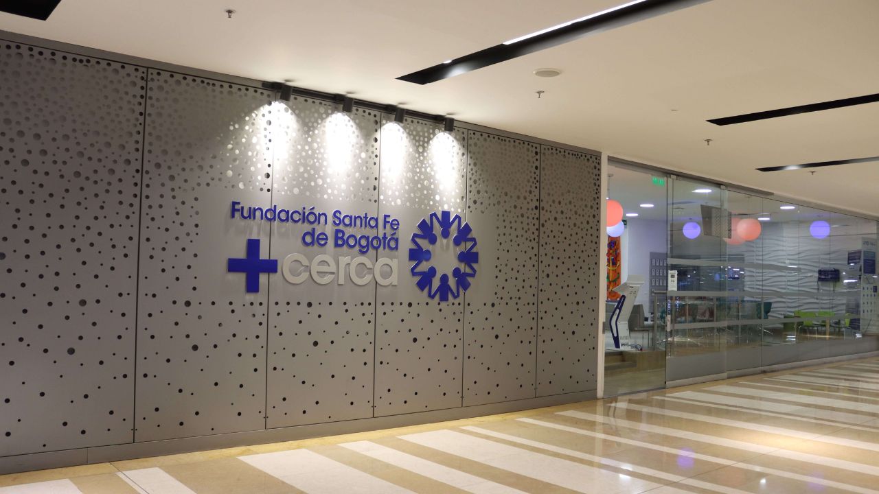 Atención Fundación Santa Fe de Bogotá