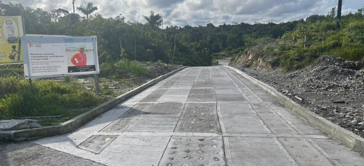 Una de las vías terciarias del Chocó, que fue ejecutada dentro del programa Caminos Comnuitarios.