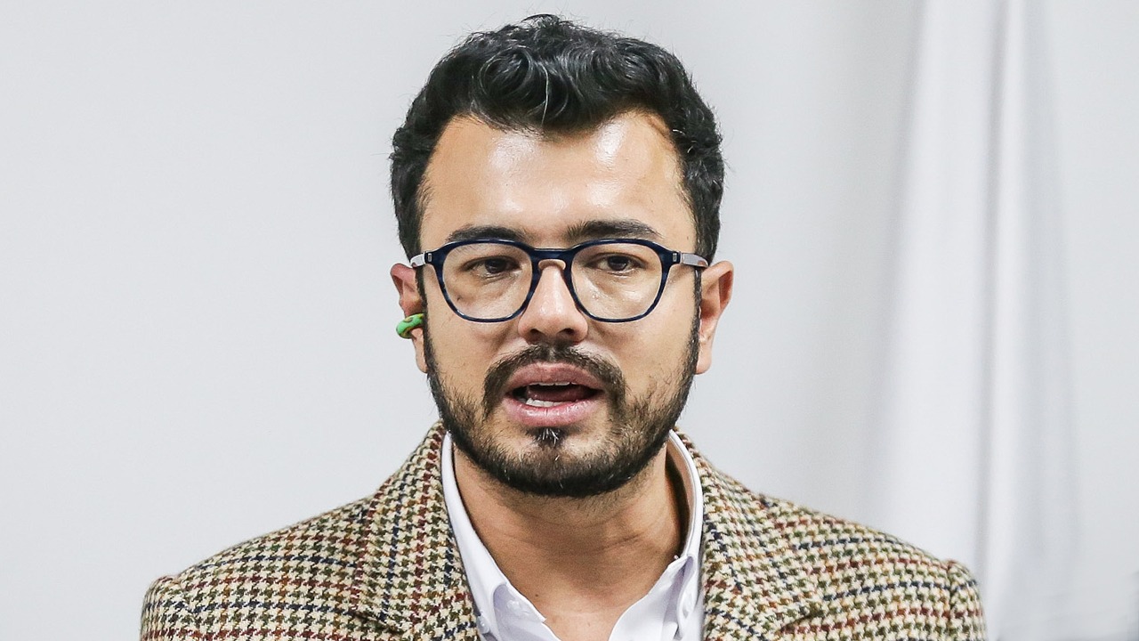 Carlos Leal