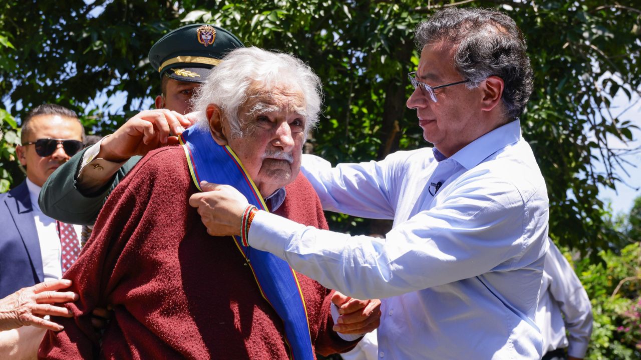 Condecoración a Pepe Mujica