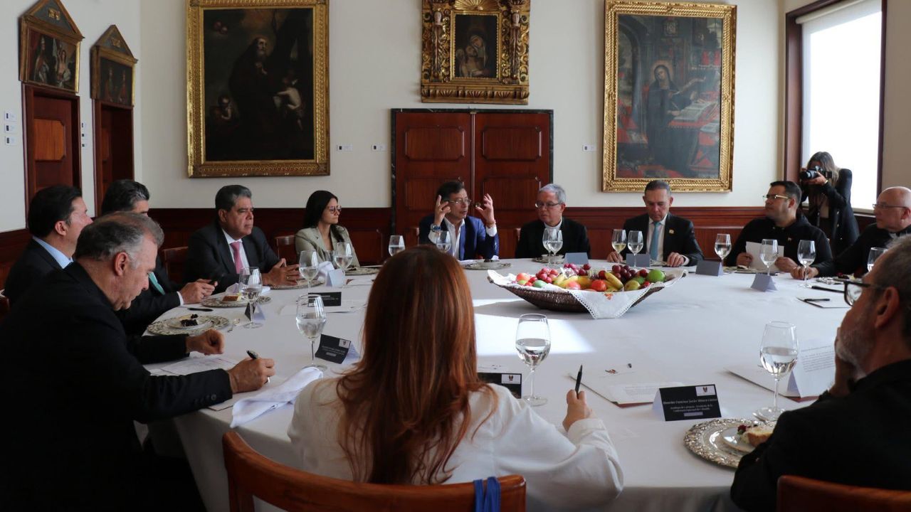 Encuentro en la conferencia Episcopal