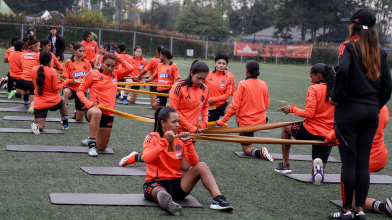 Entrenamiento de la selección femenina sub 20 Mundial