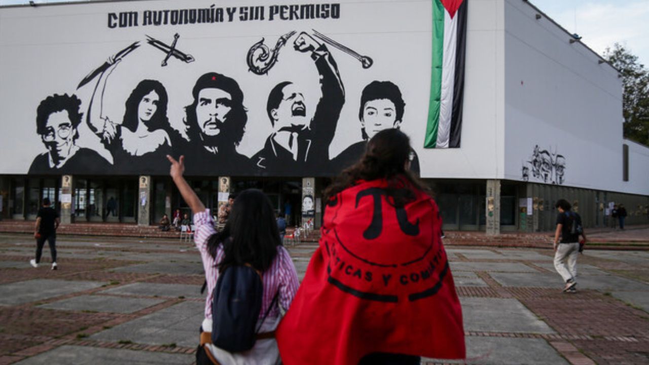 Estudiantes de la Universidad Nacional
