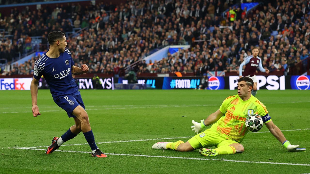 Hakimi con el PSG