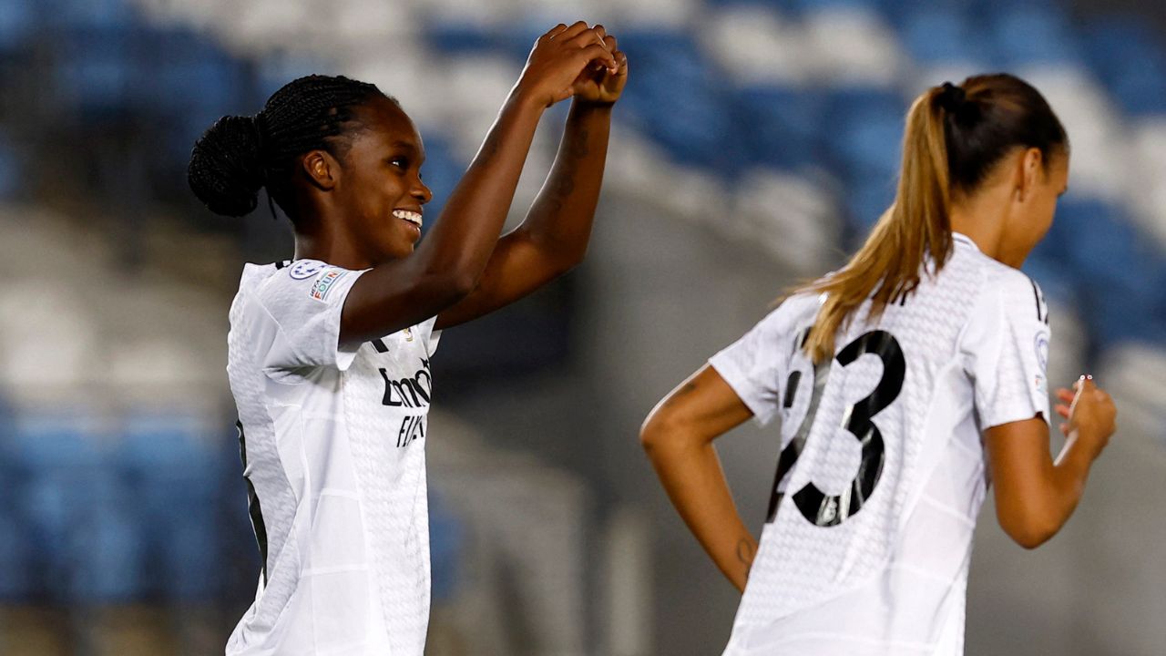 Linda Caicedo celebra su gol con el Real Madrid