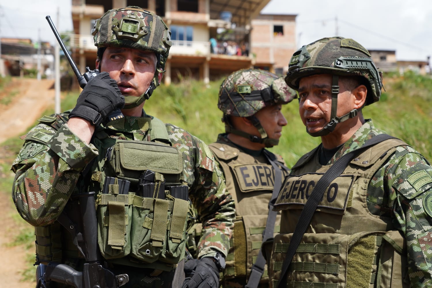 militares