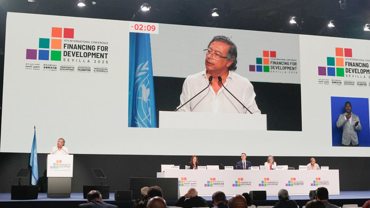 Petro en debate