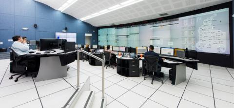 El Sistema Interconectado Nacional es el eje técnico de la regulación eléctrica. La nueva resolución del Ministerio busca permitir su uso por autogeneradores y productores marginales.