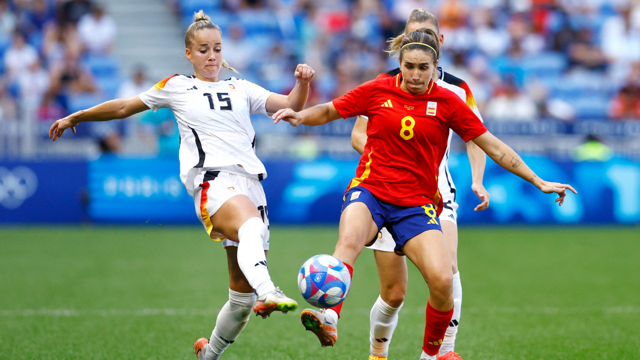 Selecciones femeninas de España y Alemania