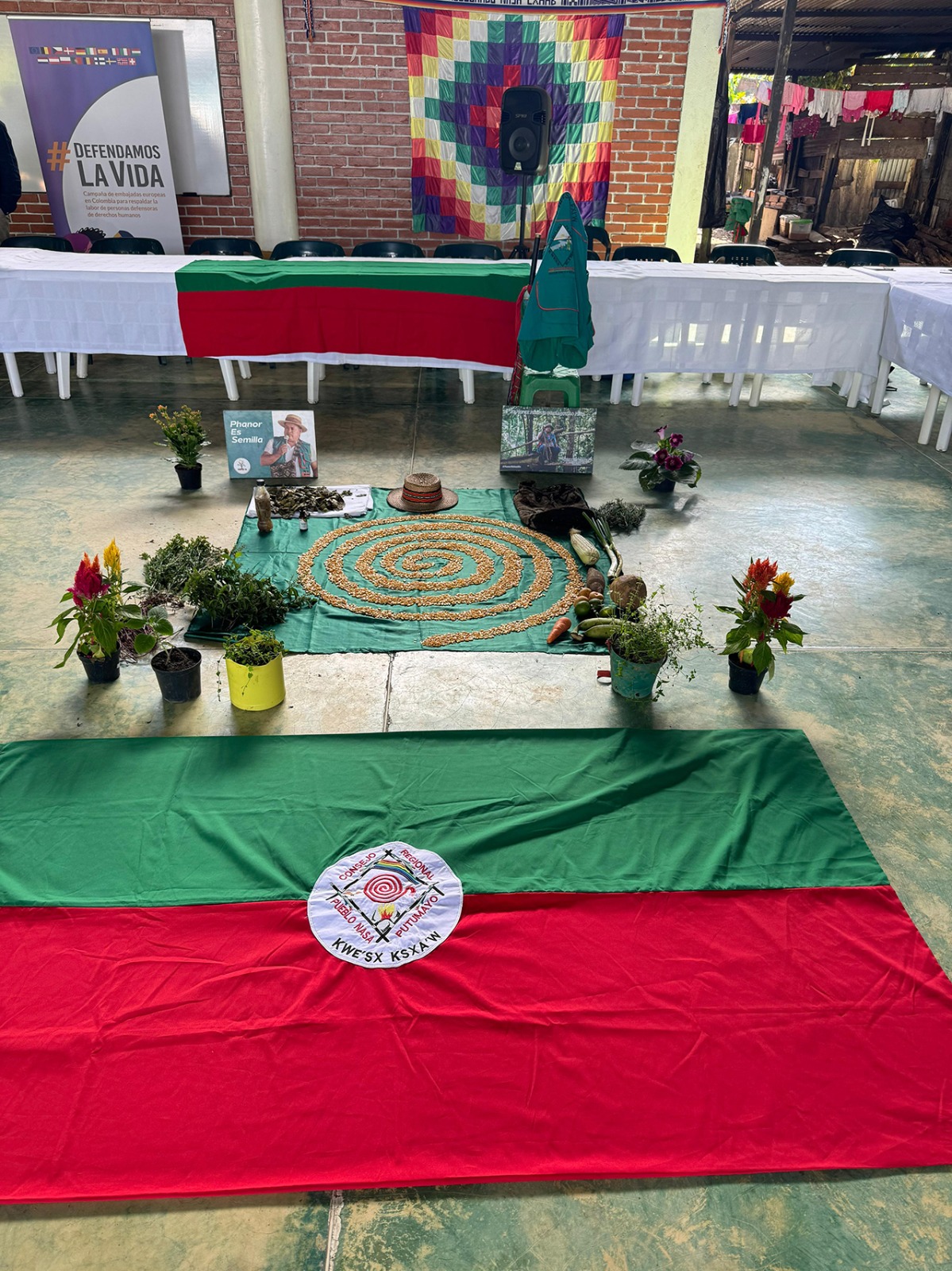 Ceremonia en honor a Phanor Guazaquillo Peña