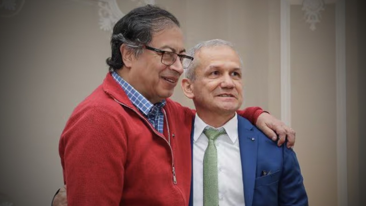 Gustavo Petro y Carlos Ramón González