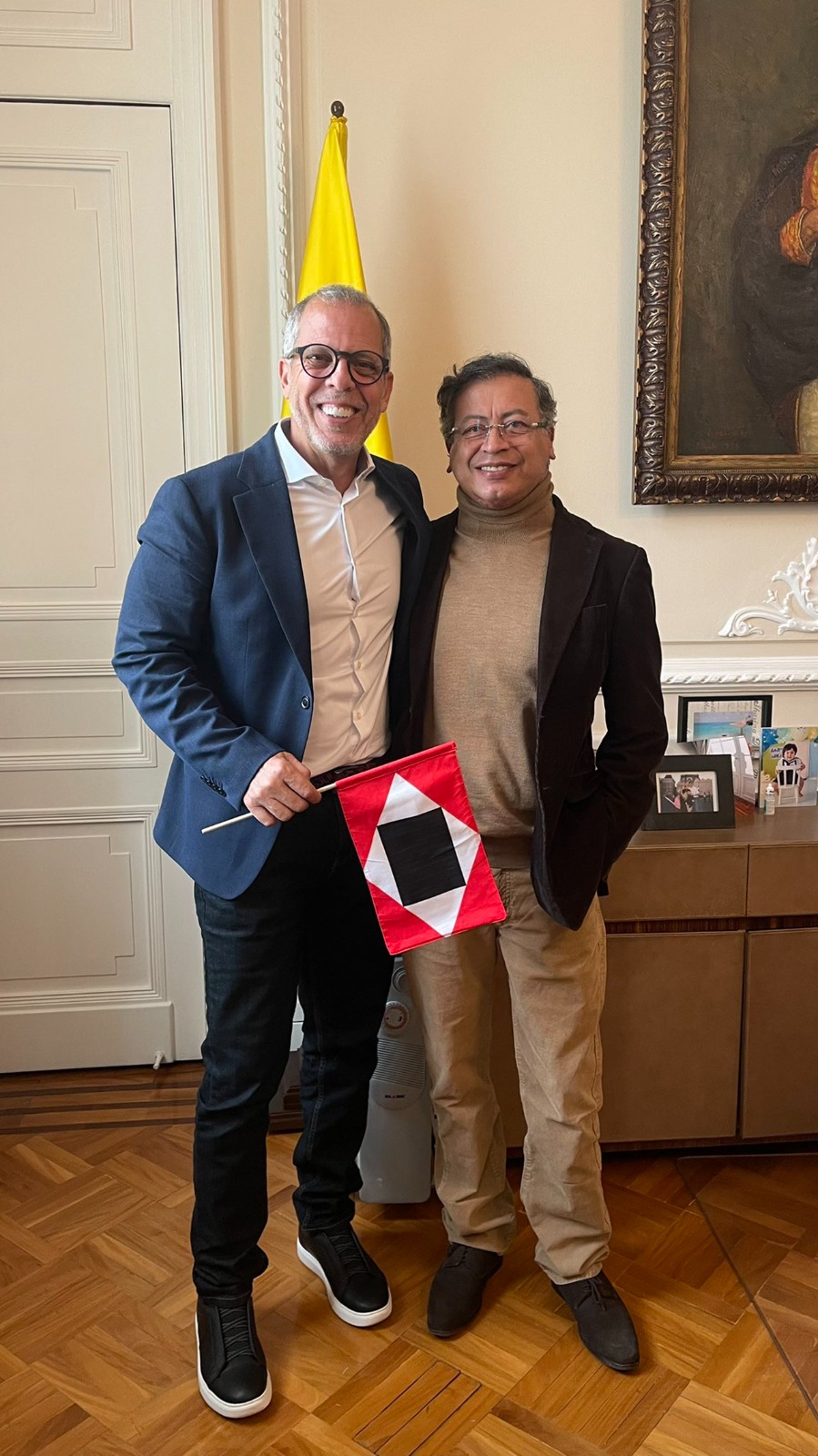 El presidente Gustavo Petro y Alfredo Saade