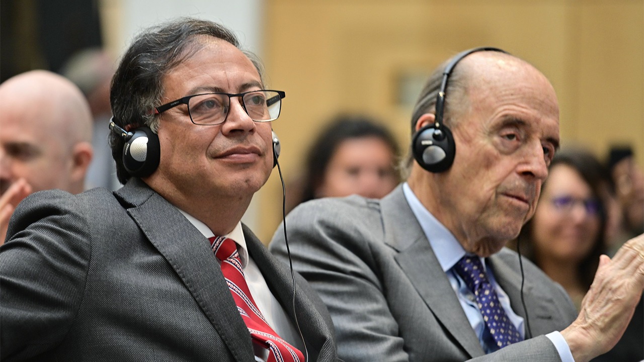 Petro y Leyva