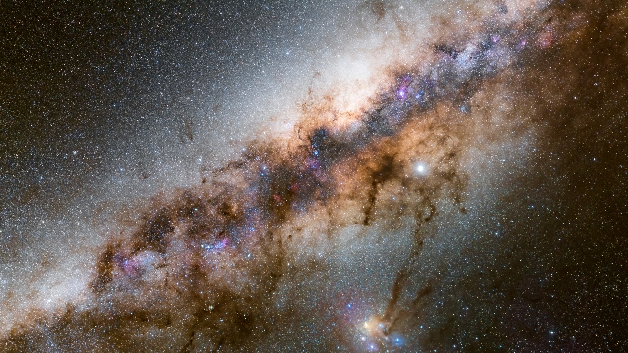 Telescopio James Webb captura el corazón de la Vía Láctea con detalles ...