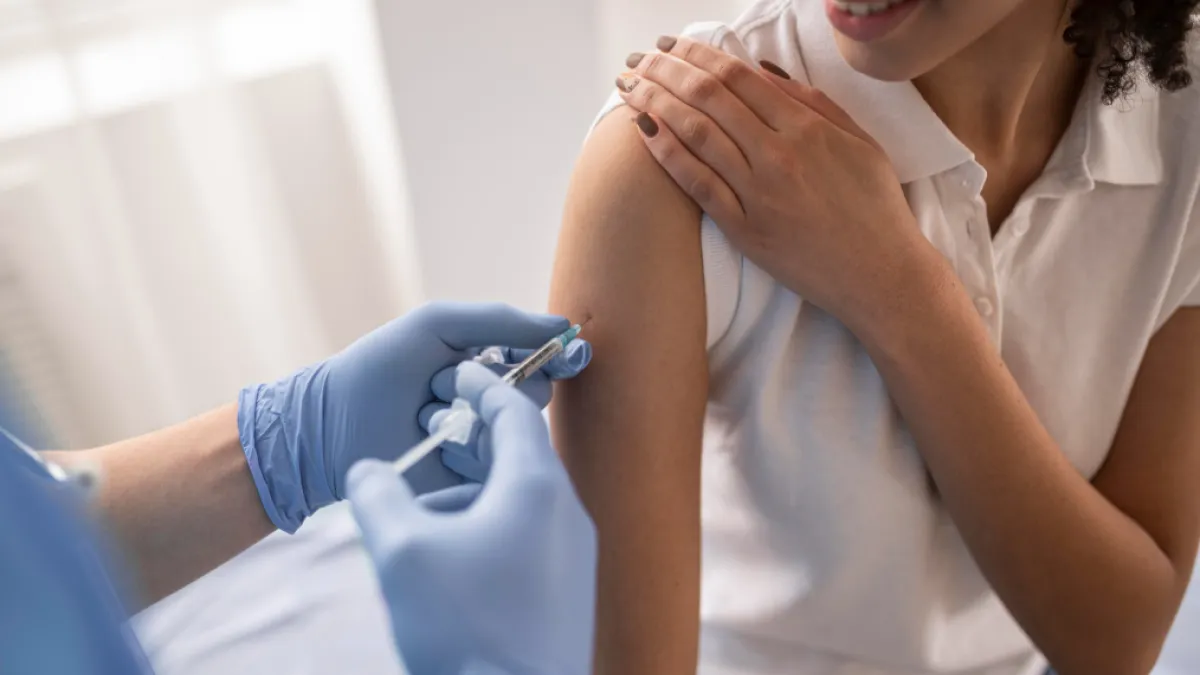 ¿Dónde vacunarse gratis contra la fiebre amarilla en Bogotá?