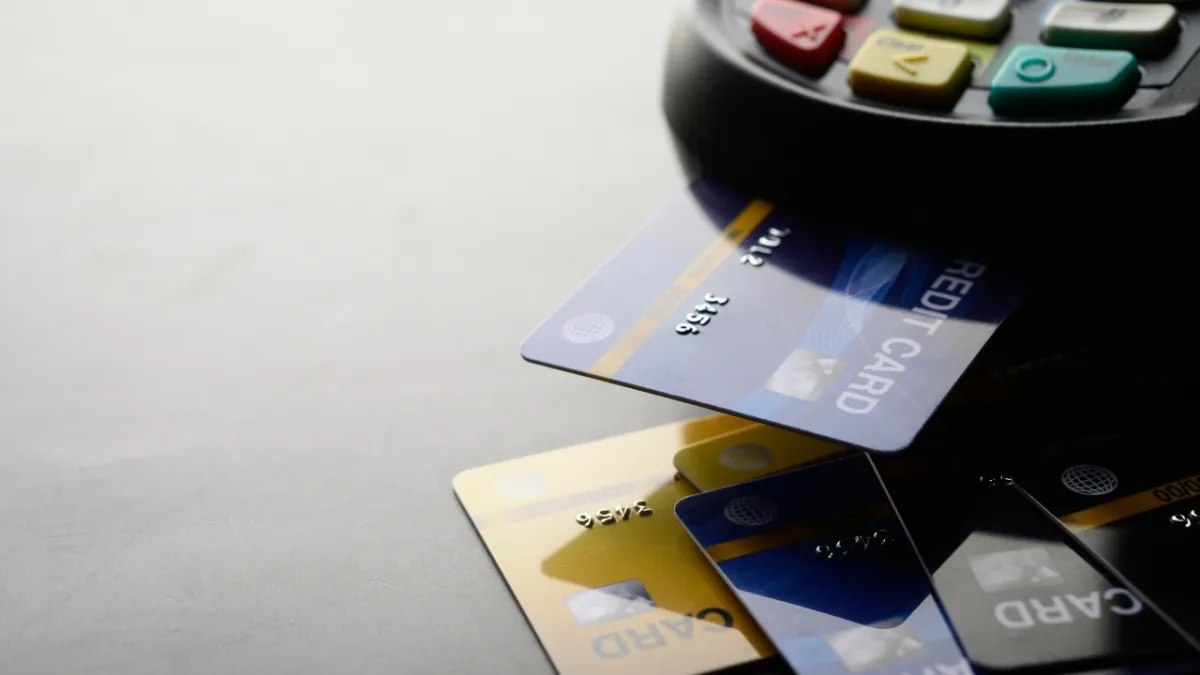 Claves para proteger sus datos y dinero en línea ante fallas en servicios bancarios