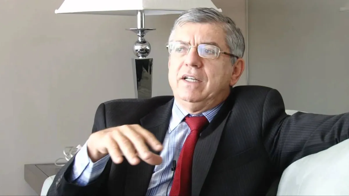 ¿Fraude en el Partido Liberal? Denuncian irregularidades en la reelección de César Gaviria