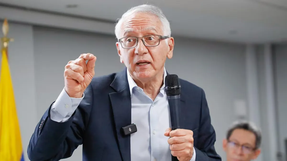 Así planea el Gobierno salvar la reforma a la salud: entrevista con MinSalud