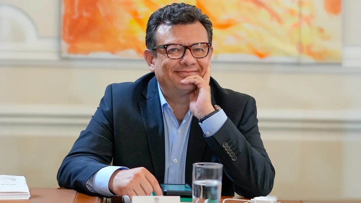 La tormenta que sacude a RTVC bajo la dirección de Hollman Morris
