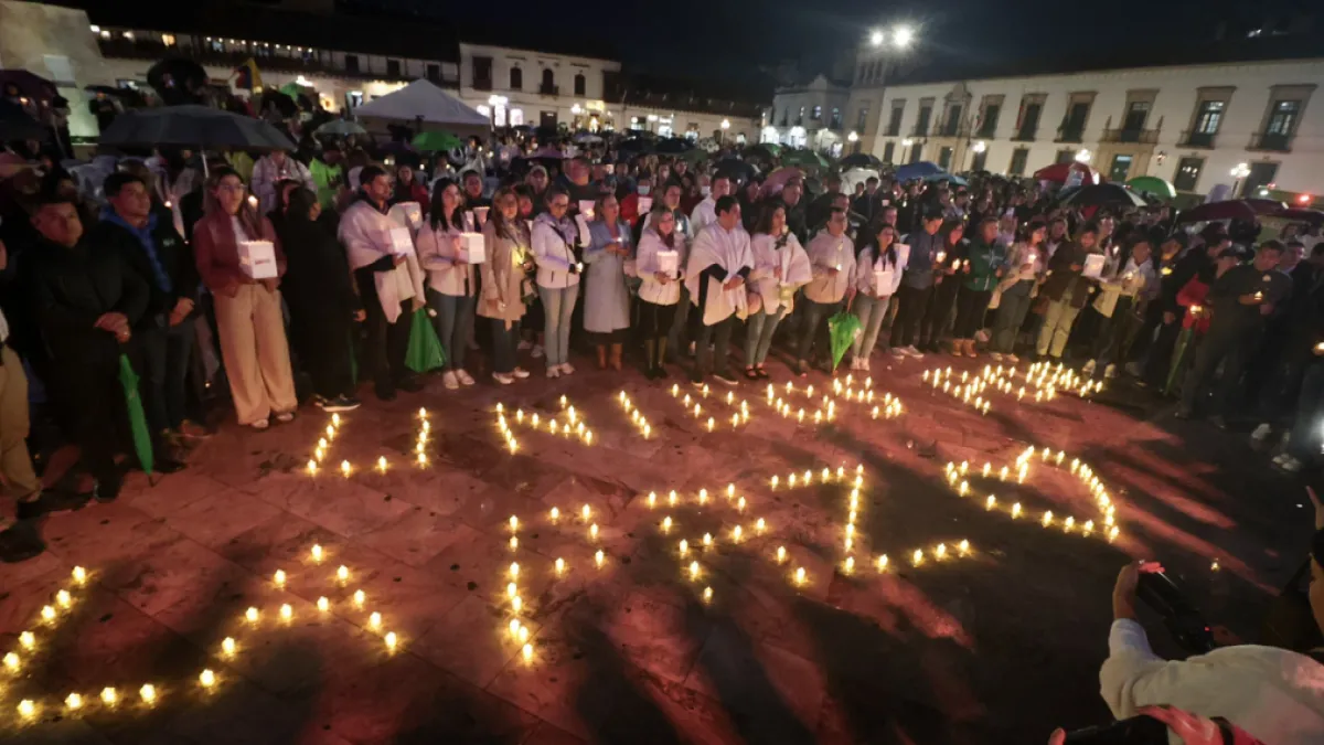 'Una luz por la vida', la jornada por la unidad que iluminó los departamentos del país
