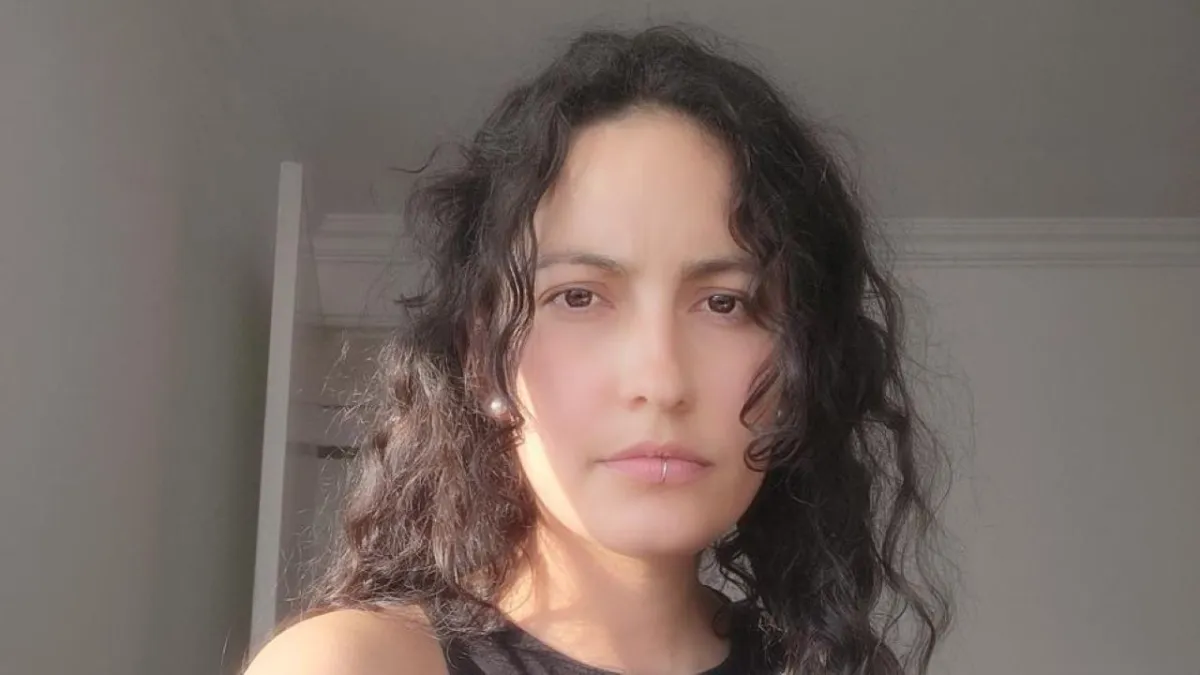 ‘Bordado de pelo’, una trama literaria que gira alrededor de la costura