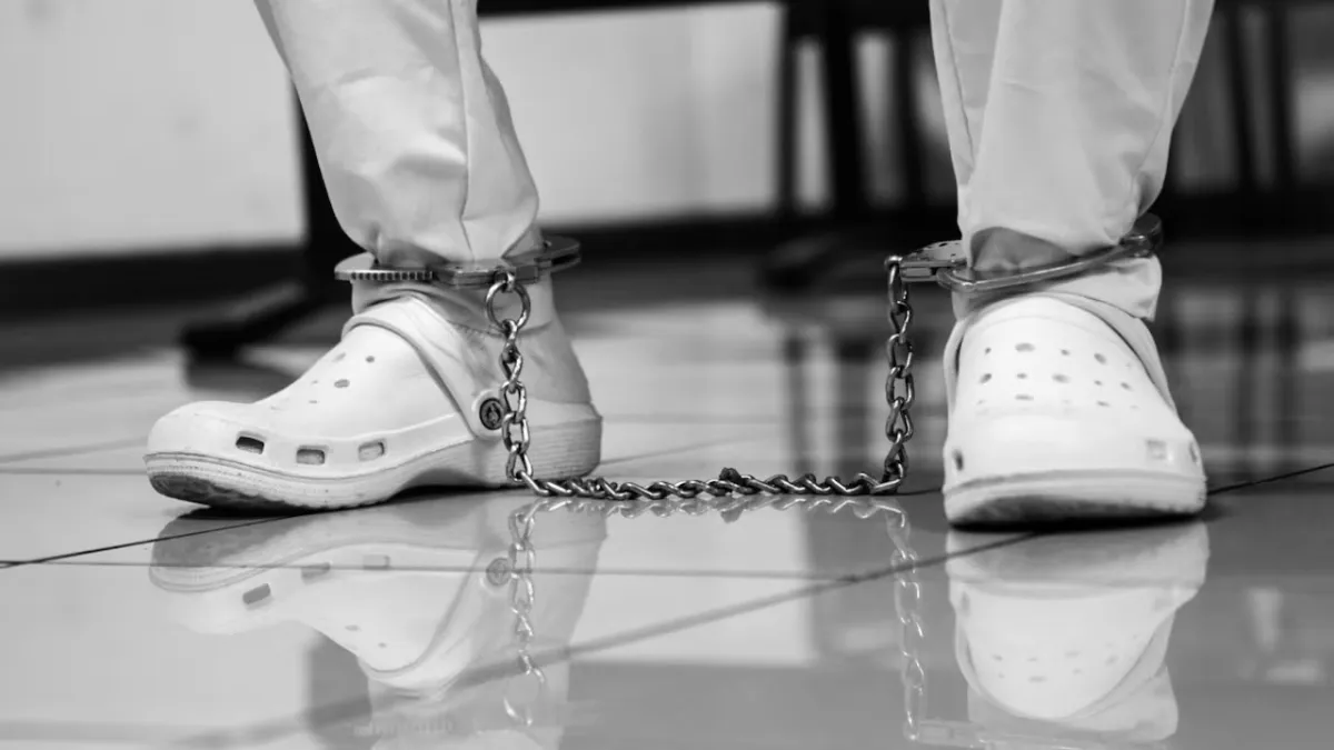 Liberaron a 14 colombianos presos en El Salvador: así vivieron el sistema Bukele