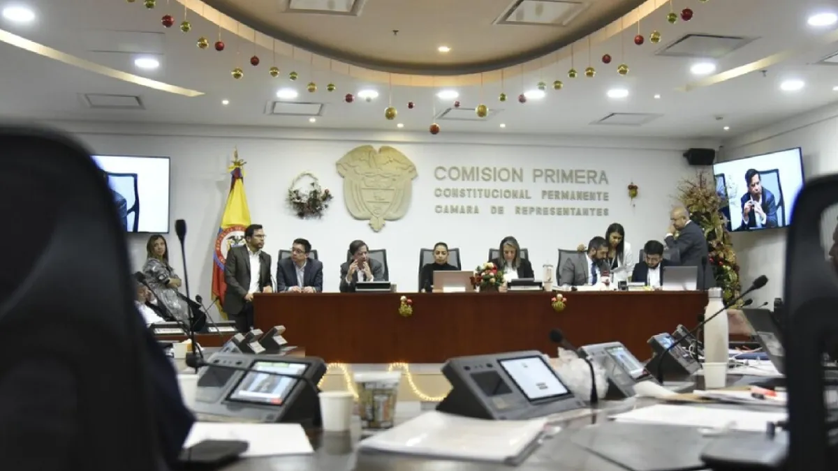 La codiciada ley de competencias: Gobierno anticipa el proyecto que redistribuye recursos a las regiones y en el Congreso pedirán más autonomía