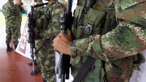 Por corrupción en incorporaciones, capturan a más de una veintena de militares