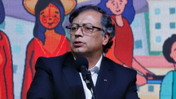 Desaprobación de Gustavo Petro se mantiene en el 61 por ciento, según Invamer 