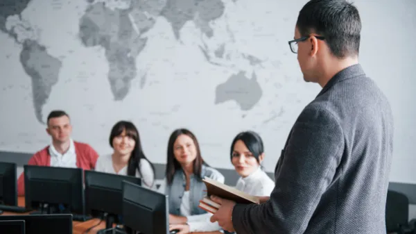 Todo lo que debe saber de las becas Fulbright para dictar cursos de español en Estados Unidos