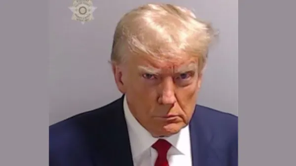 Estados Unidos: Donald Trump se entrega en cárcel de Atlanta