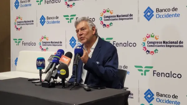 El presidente de Fenalco pide al Congreso que "despierte" frente a la reforma laboral