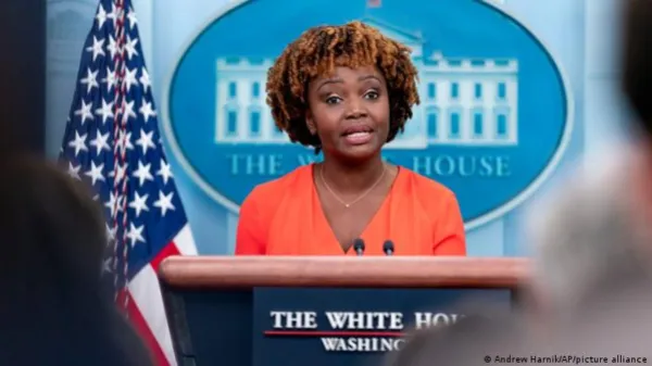 La Casa Blanca tacha de "repugnantes" los comentarios de Trump sobre los afroamericanos
