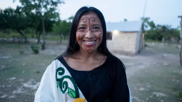 Hilos de juventud: cinco historias de nuevos liderazgos en La Guajira