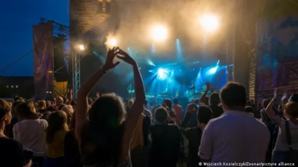 Por qué la música en vivo emociona más que las grabaciones