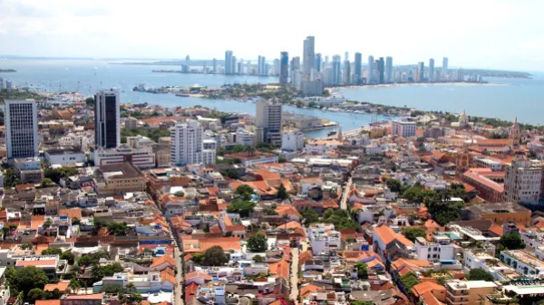 ¿Puede el turismo reemplazar al petróleo y al carbón?