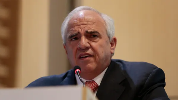 “Colombia tiene derecho a soñar”: Expresidente Samper sobre tren para competirle al canal de Panamá