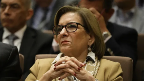 La Procuraduría investigará el "improvisado" cambio de modelo de salud para los maestros