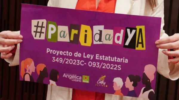 La Corte avala proyecto de ley que aumenta al 50 por ciento la participación de mujeres en cargos públicos