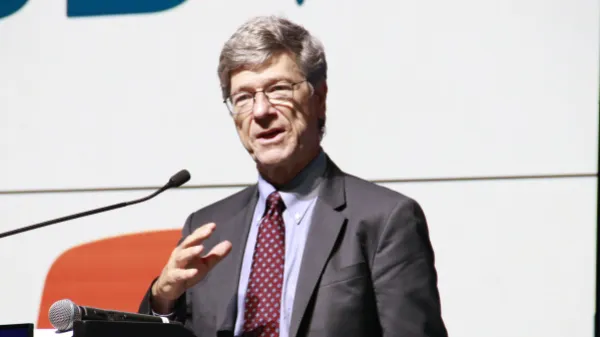 Jeffrey Sachs destaca el potencial de Colombia en ciencia y tecnología