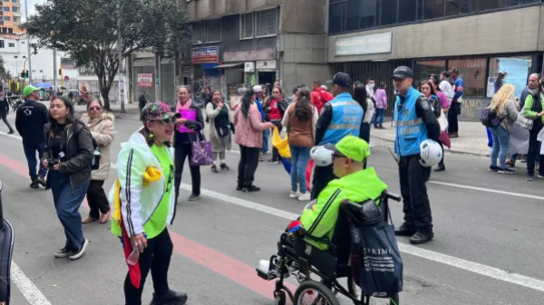 Pacientes y cuidadores denuncian desabastecimiento de medicamentos y piden respuestas al Gobierno
