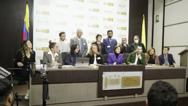 Esta es la reforma a la salud de la bancada independiente: proponen giro directo y la Adres sería la encargada del riesgo financiero