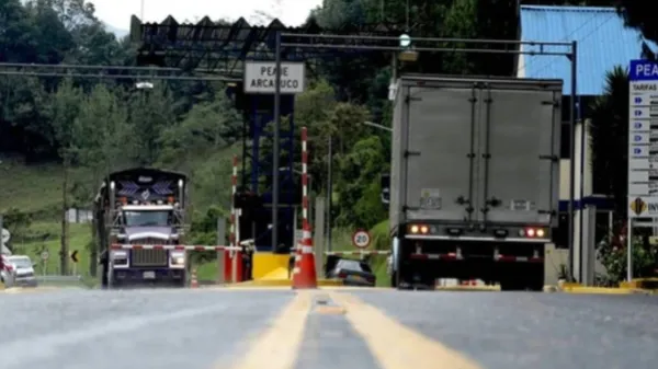 Camioneros aseguraron que dejarán de trabajar si el diésel sube como dijo el ministro de Hacienda