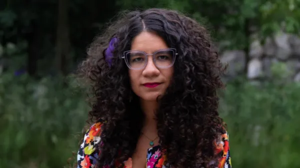 'En el patriarcado, a las mujeres nos enseñan desde muy chiquitas que hay algo mal con nuestro cuerpo': entrevista con María Gómez Lara