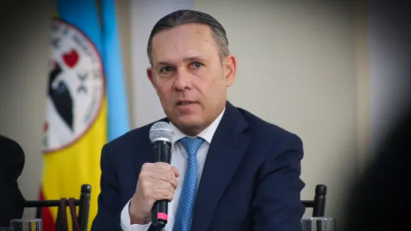 ¿Amenaza al presupuesto? Efraín Cepeda aseguró que 'tienen los votos para negar el monto completo'