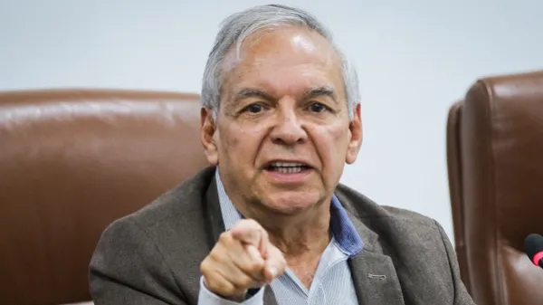 "Atentan más contra la inflación los bloqueos que el aumento del precio del diésel": Ricardo Bonilla