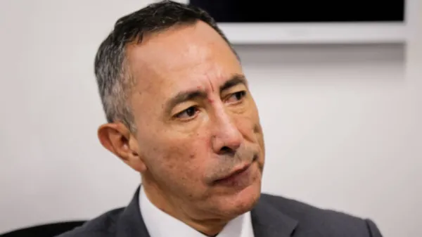 Ricardo Roa, presidente de Ecopetrol, dice que colombianos deben prepararse para eventual aumento del precio del gas